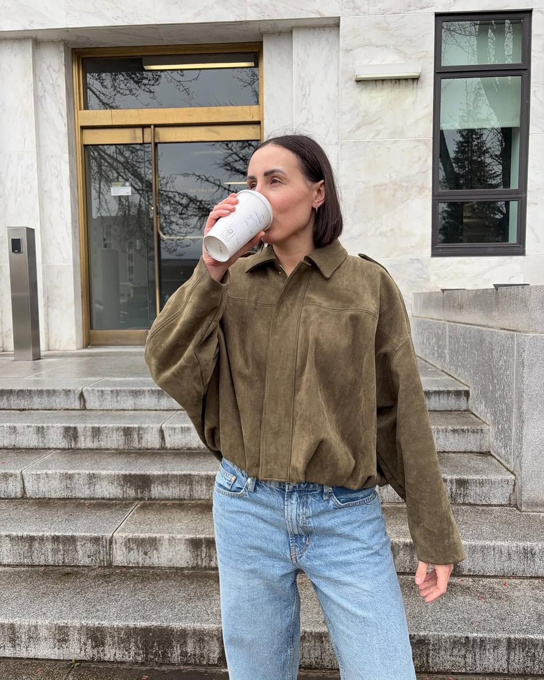 Livia Oversize Bomber – Styl i pewność siebie