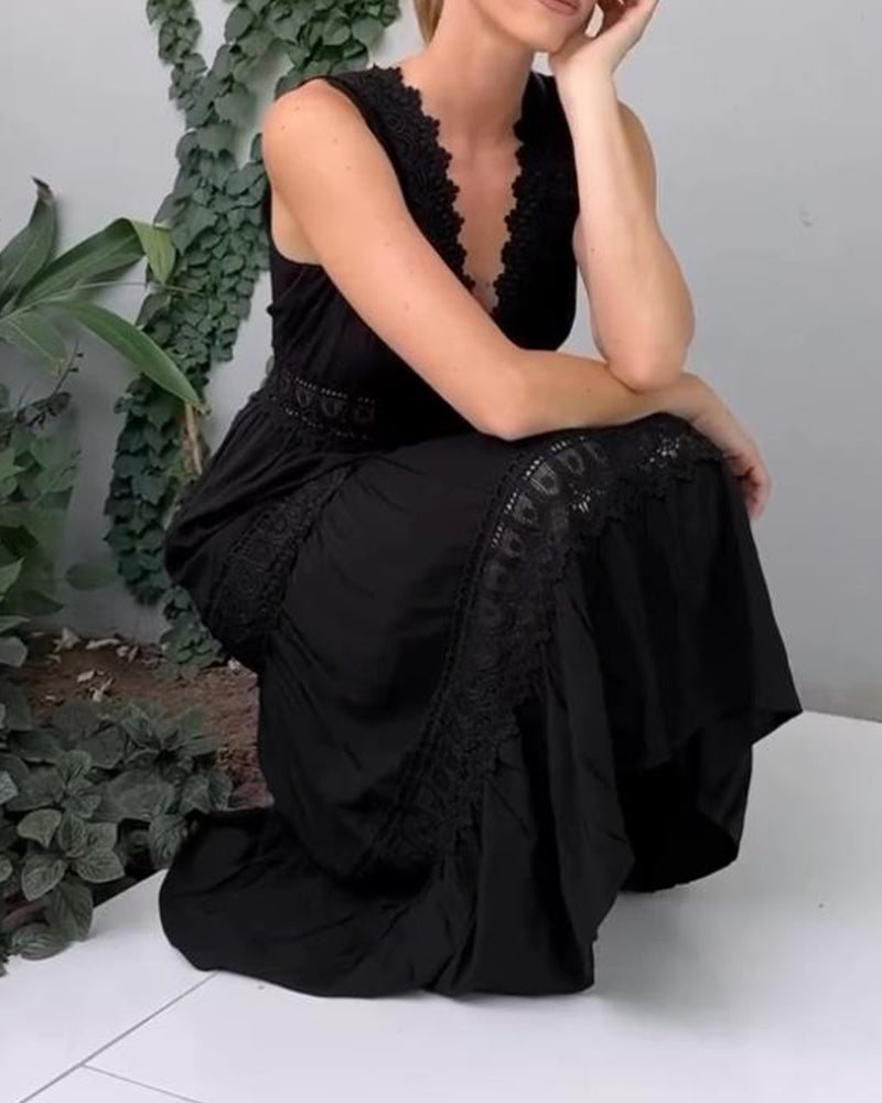 Otylia - Szykowna sukienka z dekoltem w serek dla kobiet